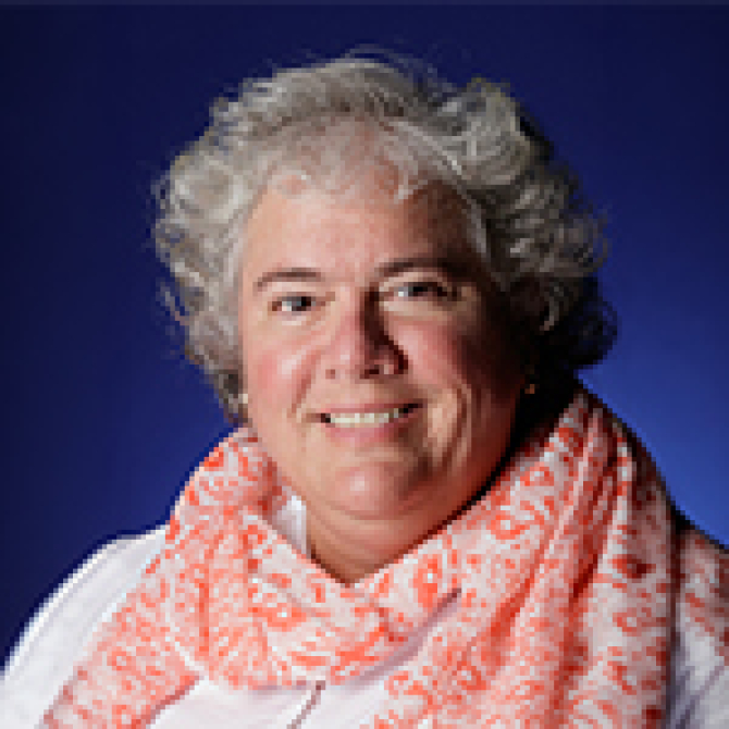 Dr. Elizabeth McNie